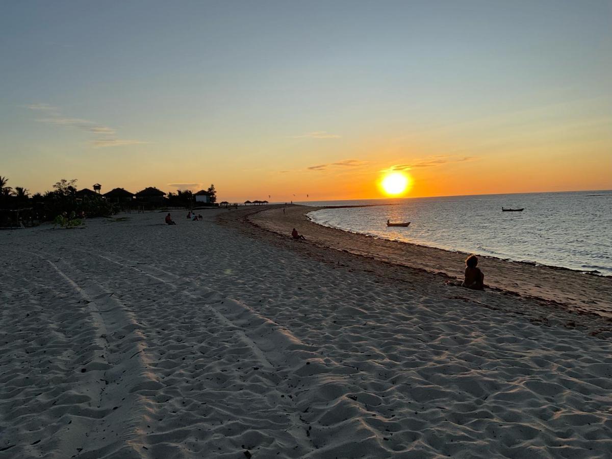 Beach House - Suite 2 - Na Praia -Beachfront บาร์รากรังจิ ภายนอก รูปภาพ